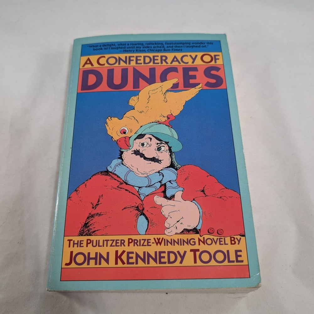 A Confederacy of Dunces John Kennedy Toole Paperback Evergreen Edition Novel